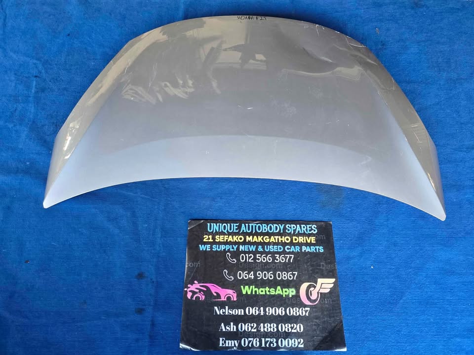Honda Fit Bonnet Hood - Private Seller Honda Fit Bonnet Hood - Private Seller