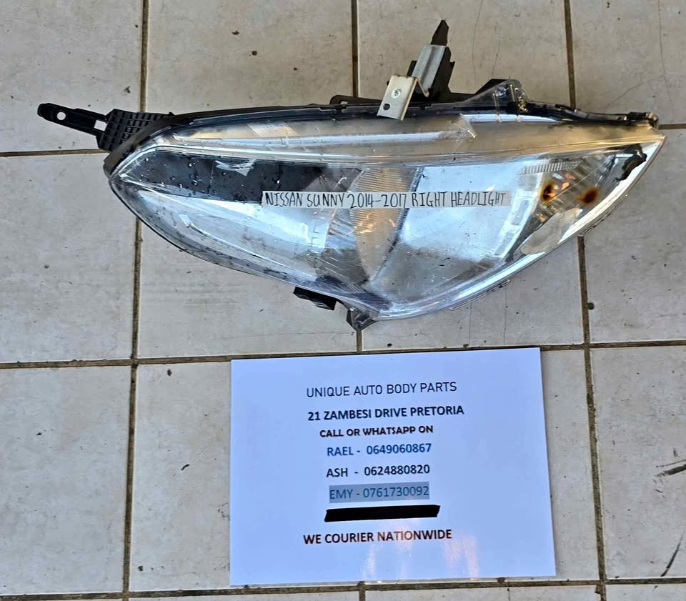 Nissan Sunny Headlight Right 2014 - 2017 - Private Seller Nissan Sunny Headlight Right 2014 - 2017 - Private Seller