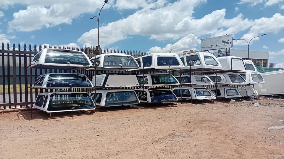 Buy new and used canopy Toyota gd6 Ford range t6 Isuzu max contact number is - Private Seller