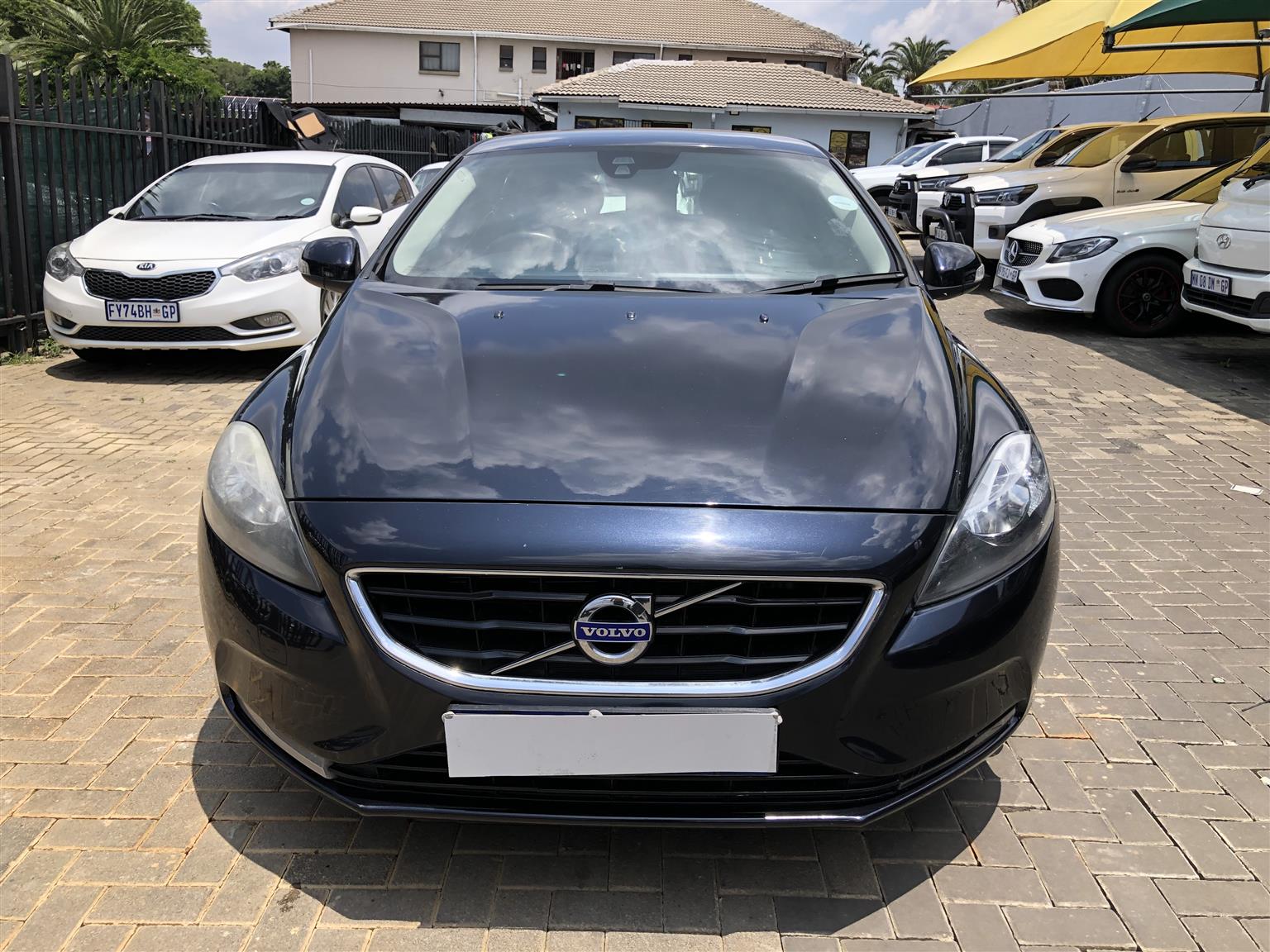 Used 2016 Volvo V40 D3 Elite - Private Seller Used 2016 Volvo V40 D3 Elite - Private Seller