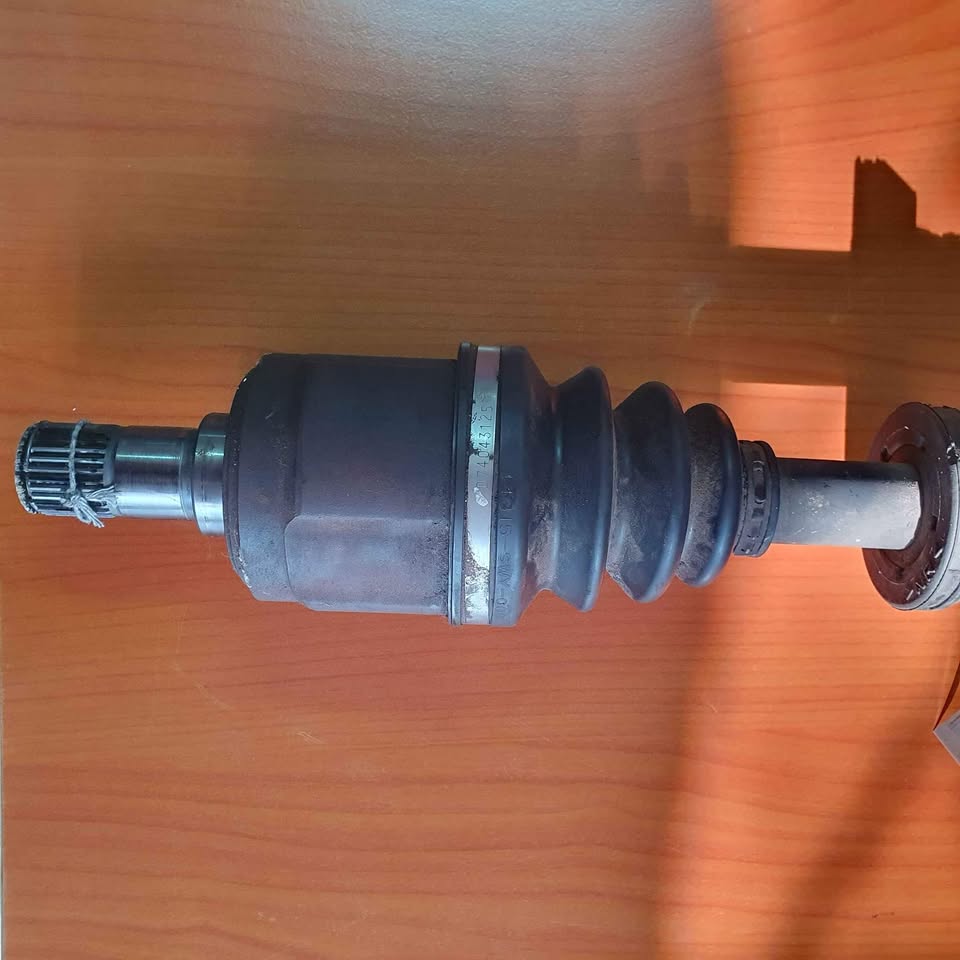 Honda CRV 2.2 Diesel Drive Shaft And CV Joints - Private Seller