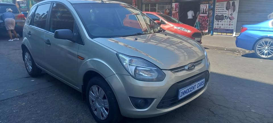 2013 FORD FIGO 1.4 PETROL, MANUAL TRANSMISSION, MILEAGE, BEIGE COLOR