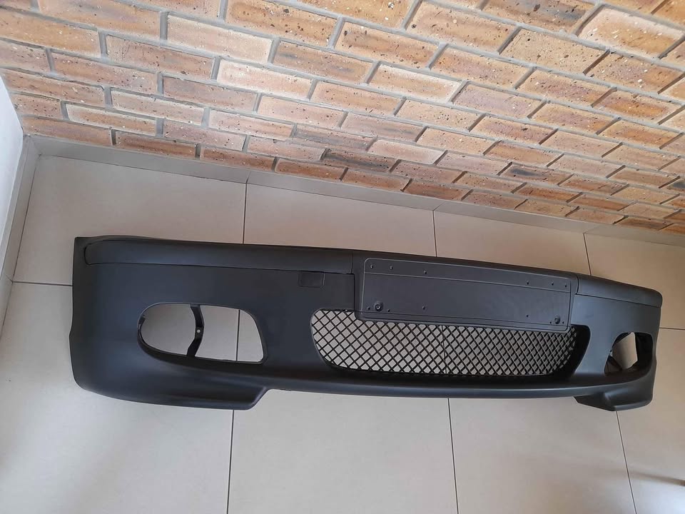 BMW E46 INDIVIDUAL BRAND NEW PLASTIC FRONT BUMPERS FORSALE