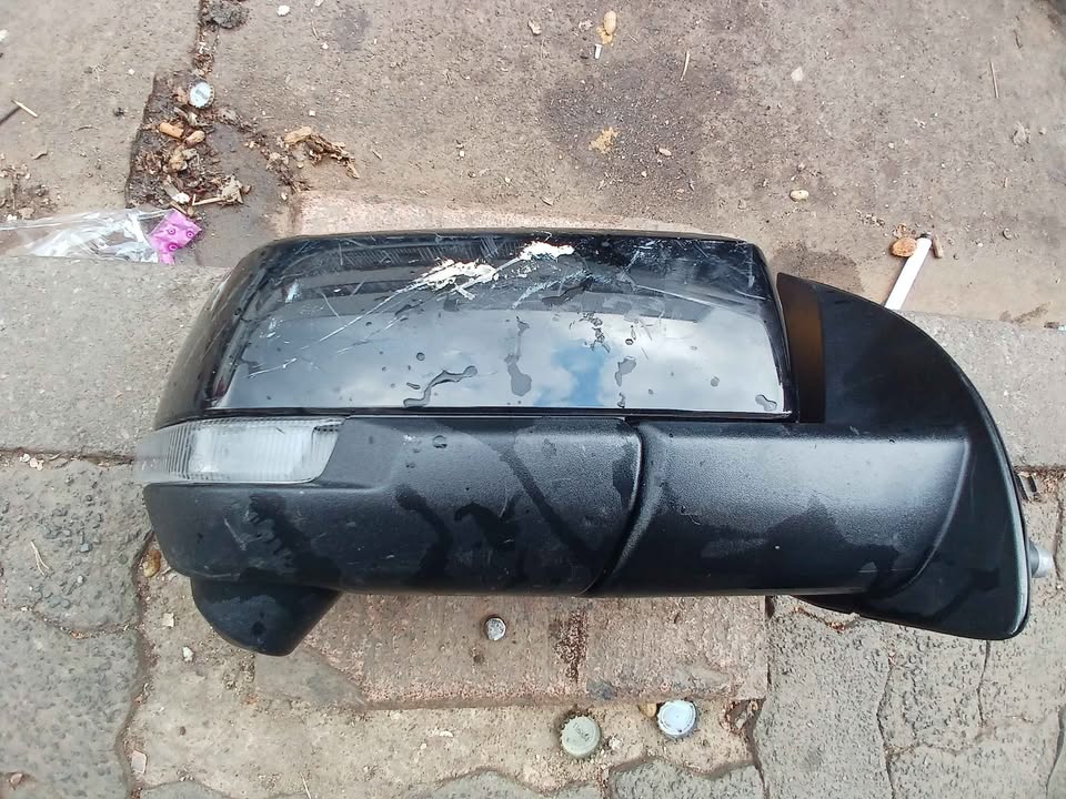 FORD RANGER T9 SIDE MIRROR WITH CAMERA - Private Seller FORD RANGER T9 SIDE MIRROR WITH CAMERA - Private Seller