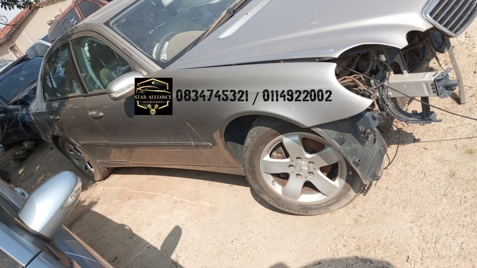 MERCEDES E200 STRIPPING FOR SPARES - Private Seller MERCEDES E200 STRIPPING FOR SPARES - Private Seller
