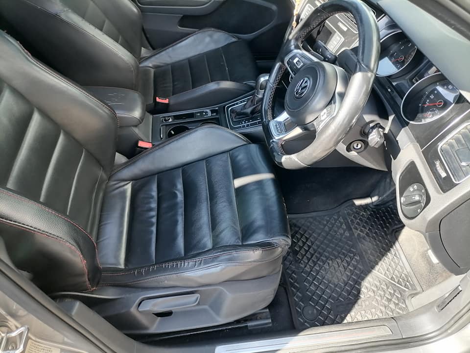 2015 Volkswagen Golf 7 2.0 GTI DSG TURBO Automatic and leather seat Sunroof