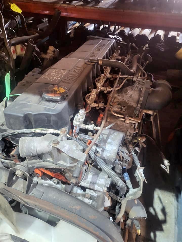 ISUZU 6HE1 ENGINE. EXCELLENT CONDITION. REDUCED TO CLEAR - Private Seller ISUZU 6HE1 ENGINE. EXCELLENT CONDITION. REDUCED TO CLEAR - Private Seller
