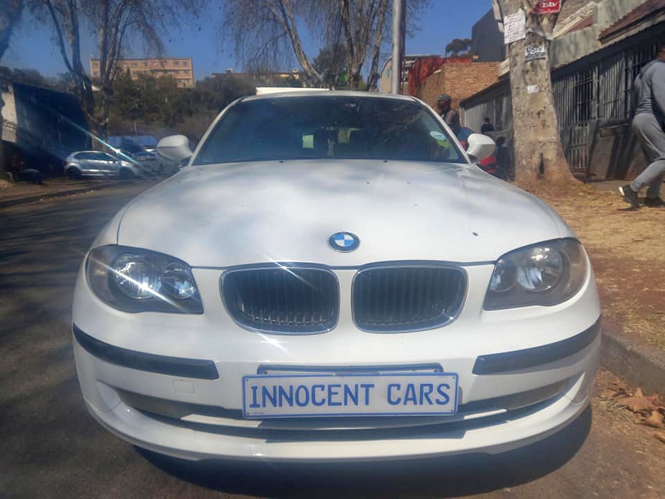 2010 BMW 116i ENGINE PETROL, AUTOMATIC, MILEAGE 187000KMS, WHITE COLOR