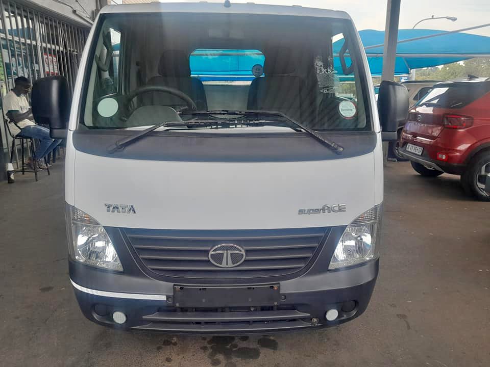 2015 TATA SUPER ACE 1.5 MANUAL