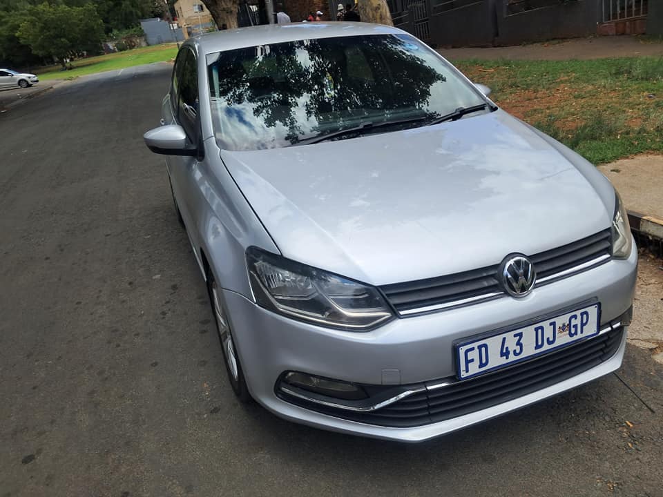 Volkswagen polo Tsi 1.2 Silver for sale