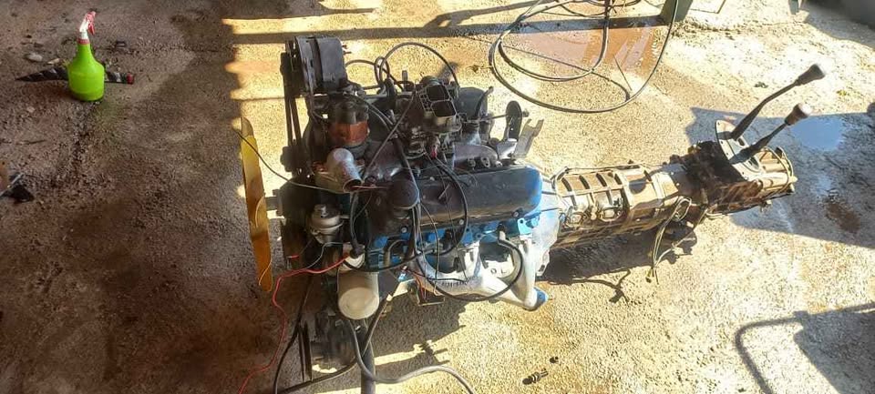 Ford v6 engine with 5 speed gearbox 4x4 gearbox engine is rekon have a lot of power white the 4x4 ge - Private Seller Ford v6 engine with 5 speed gearbox 4x4 gearbox engine is rekon have a lot of power white the 4x4 ge - Private Seller