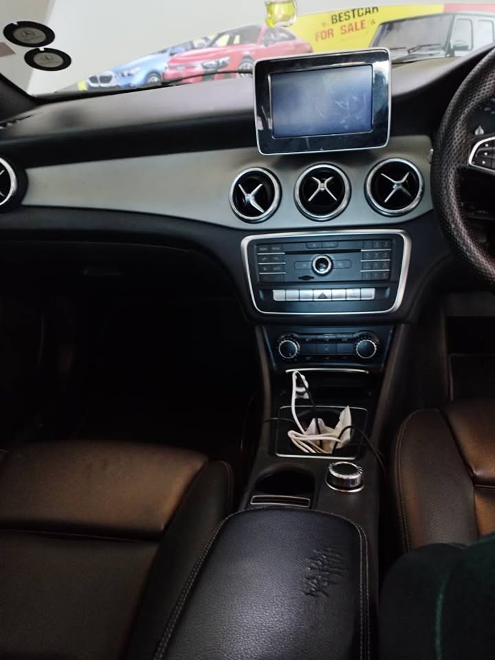 2017 MERCEDES BENZ CLA200D AMG AUTOMATIC.