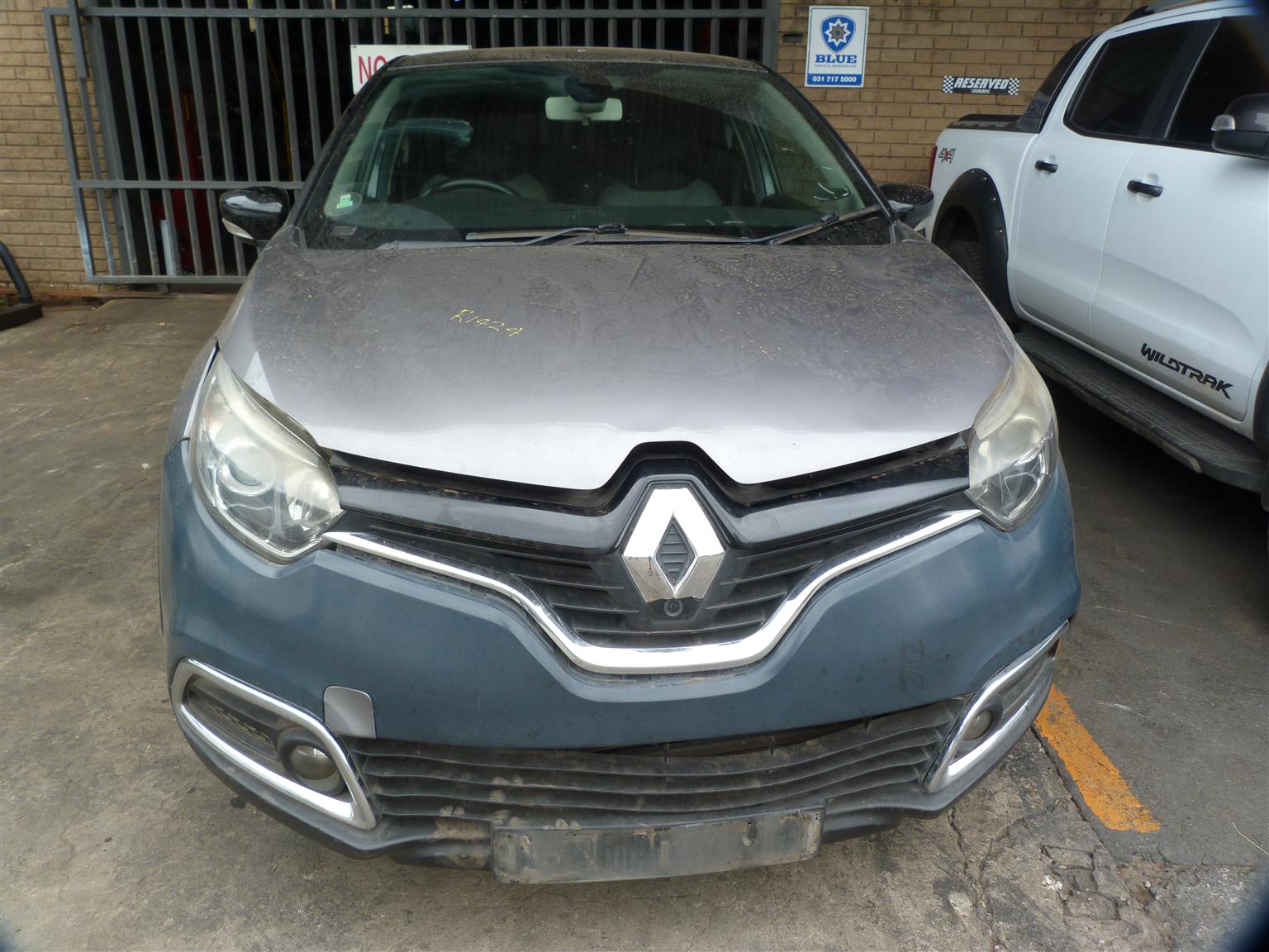 Renault Captur 900cc Turbo Manual Grey - 2015 SPARESBOYZ STRIPPING FOR SPARES - Private Seller