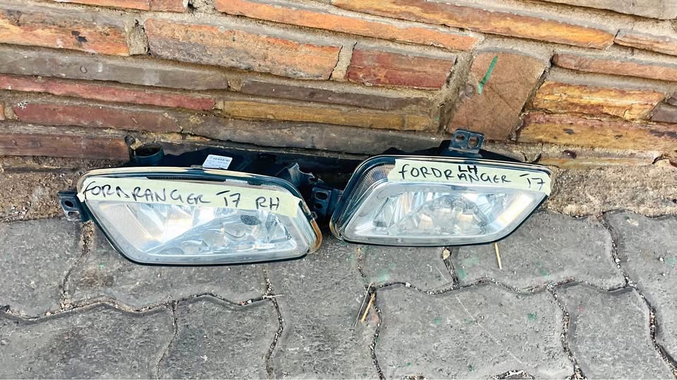 Ford Ranger T7 Fog lights - Private Seller Ford Ranger T7 Fog lights - Private Seller