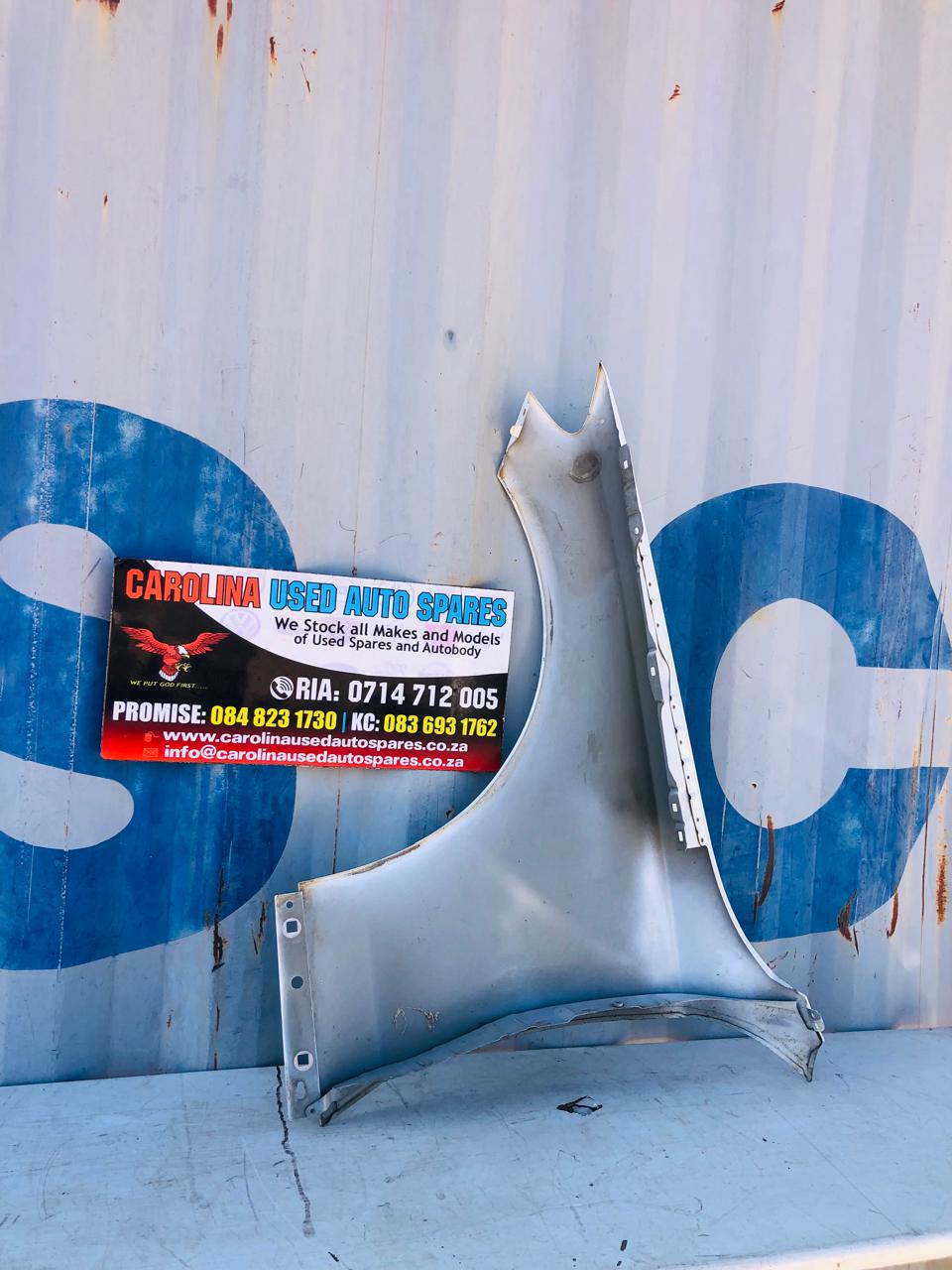 Mercedes Benz W205 C-class C200 right side fender (2016-2022) - Private Seller Mercedes Benz W205 C-class C200 right side fender (2016-2022) - Private Seller