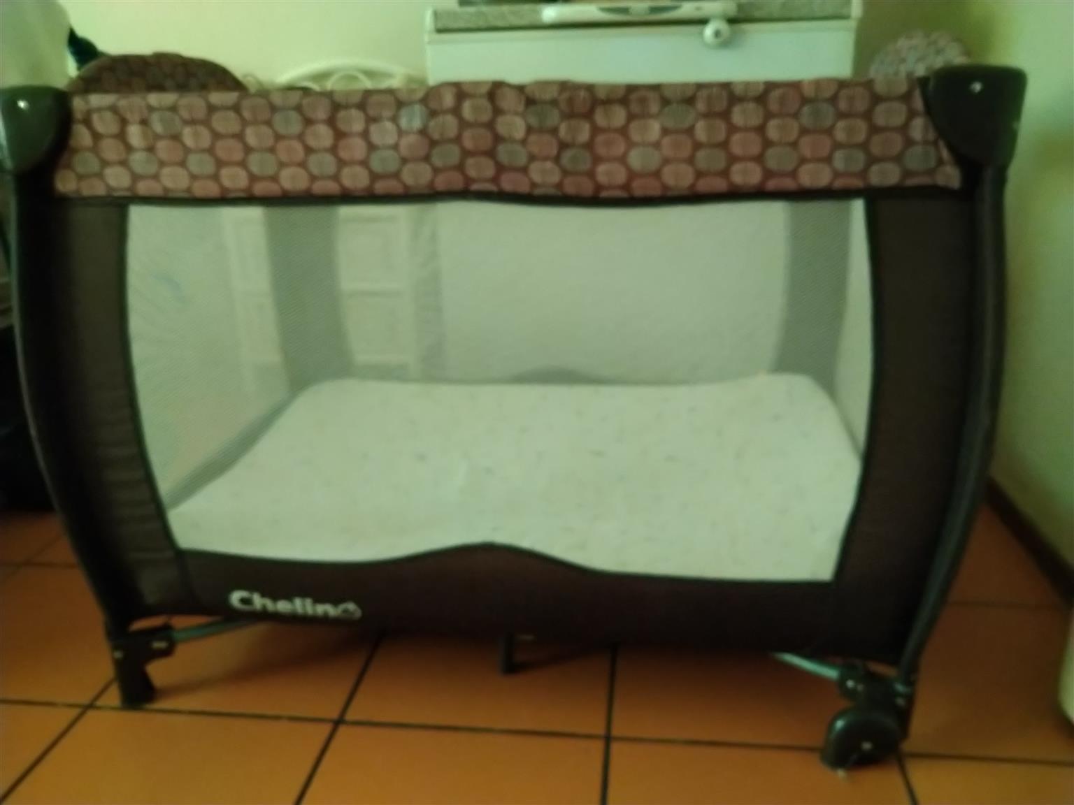 Chelino best sale camp cot