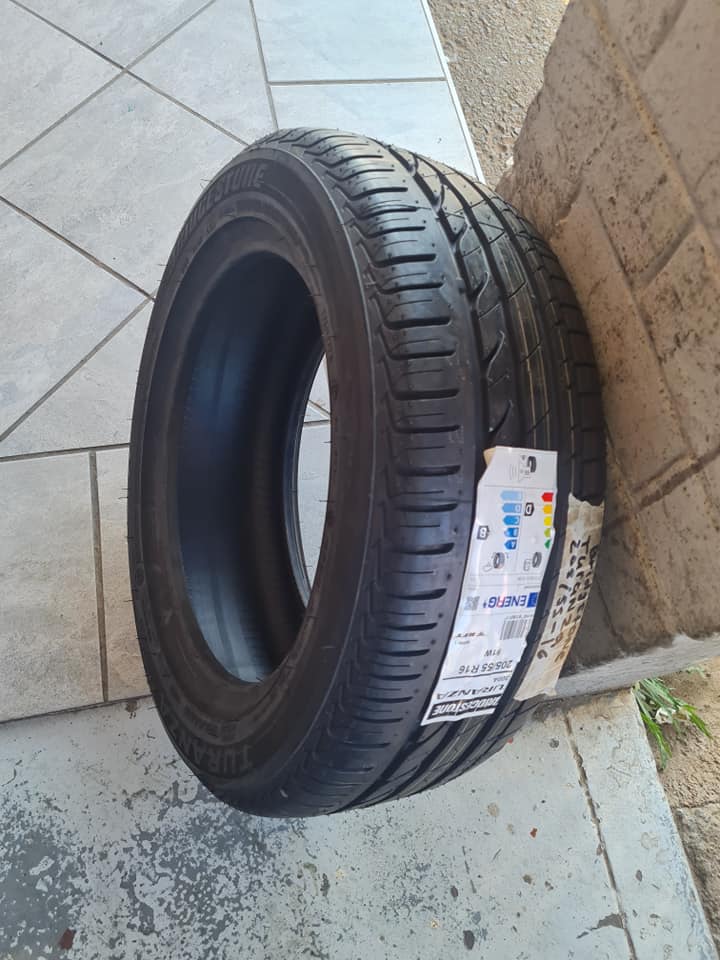 1x205/55/16 Bridgestone TURANZA Runflat - Private Seller 1x205/55/16 Bridgestone TURANZA Runflat - Private Seller