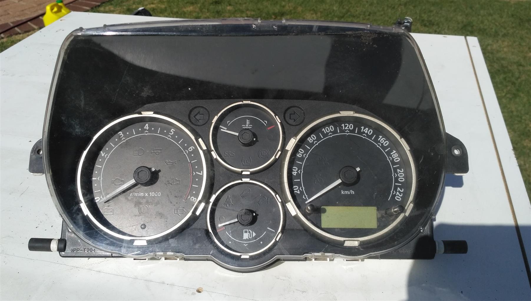 Freelander 1 Facelift cluster - Private Seller