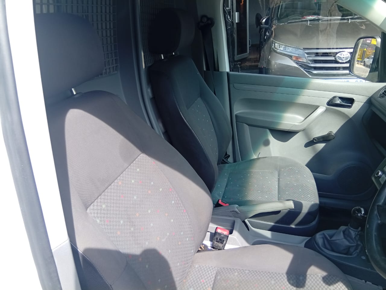 Used 2021 Toyota Hilux 2.4GD (aircon) - Private Seller