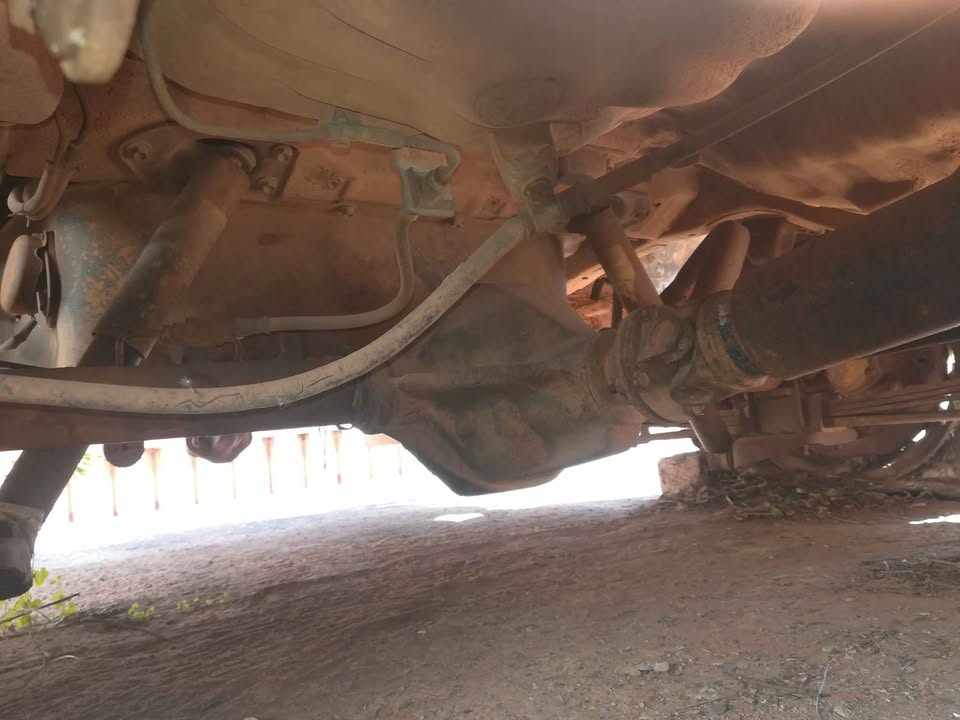 Toyota corolla 1,6  rear wheel drive diff