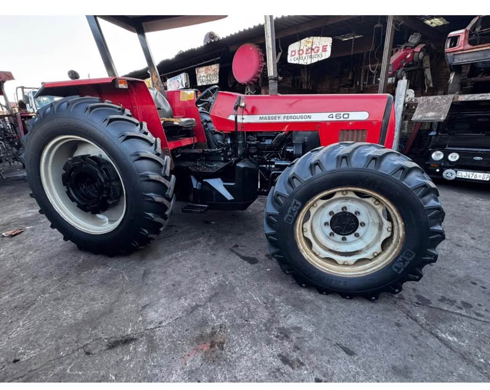 Massey Ferguson 460 4x4 in good working condition. full service history ...