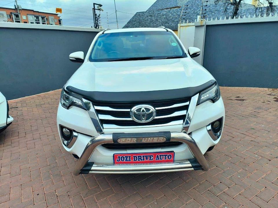Used 2018 Toyota Fortuner 2.8GD-6 4x4 auto - Private Seller Used 2018 Toyota Fortuner 2.8GD-6 4x4 auto - Private Seller