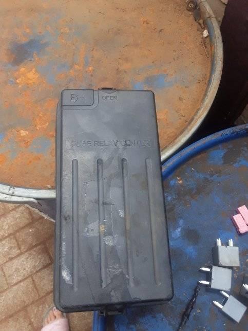 Chevrolet fusebox - Private Seller Chevrolet fusebox - Private Seller