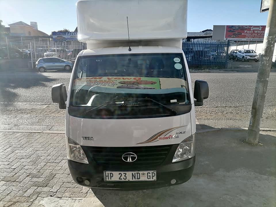 2019 TATA Super ace 1.6 Ex2 Turbo Bakkie with a Canopy 2019 TATA Super ace 1.6 Ex2 Turbo Bakkie with a Canopy