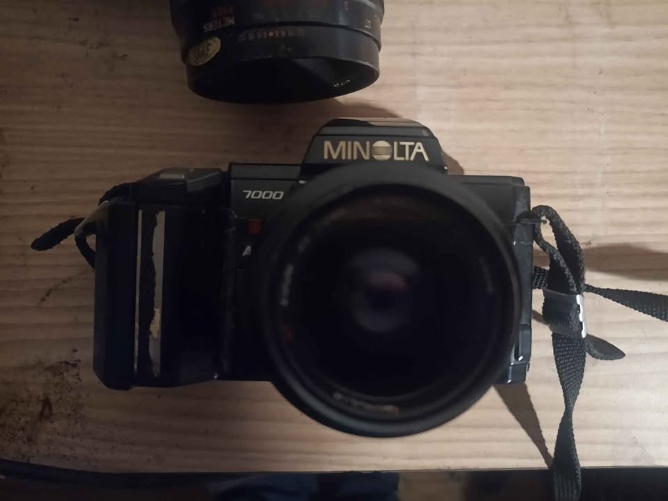 2 x Cameras