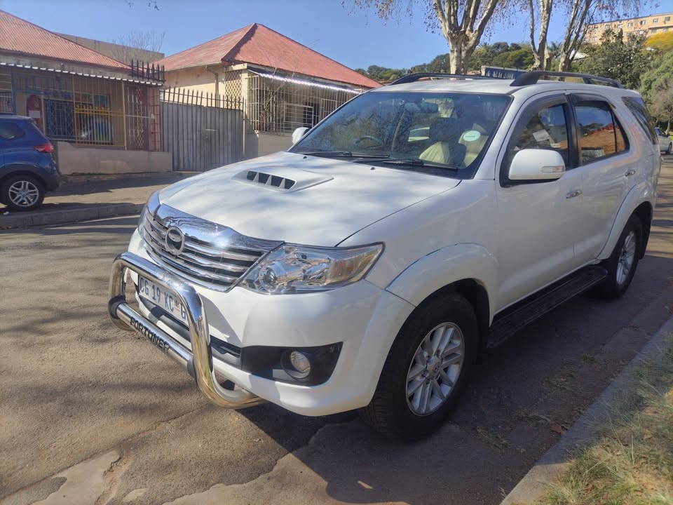 2013 Toyota Fortuner 3.0 d4d