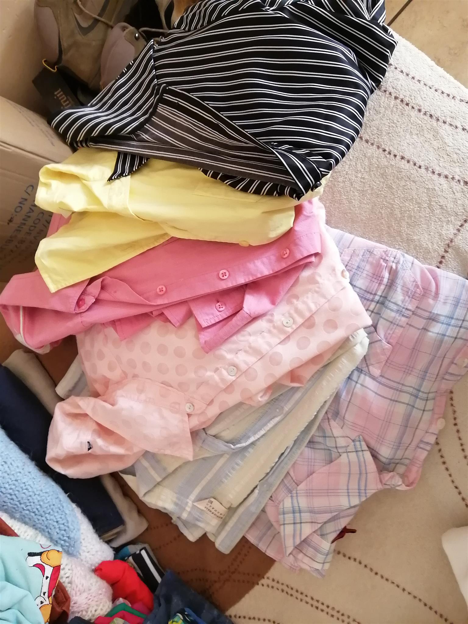 Second hand clothing for sale | Junk Mail