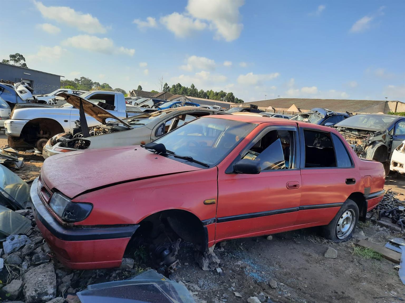 1994 Nissan Sentra 1.6 - Stripping for Spares