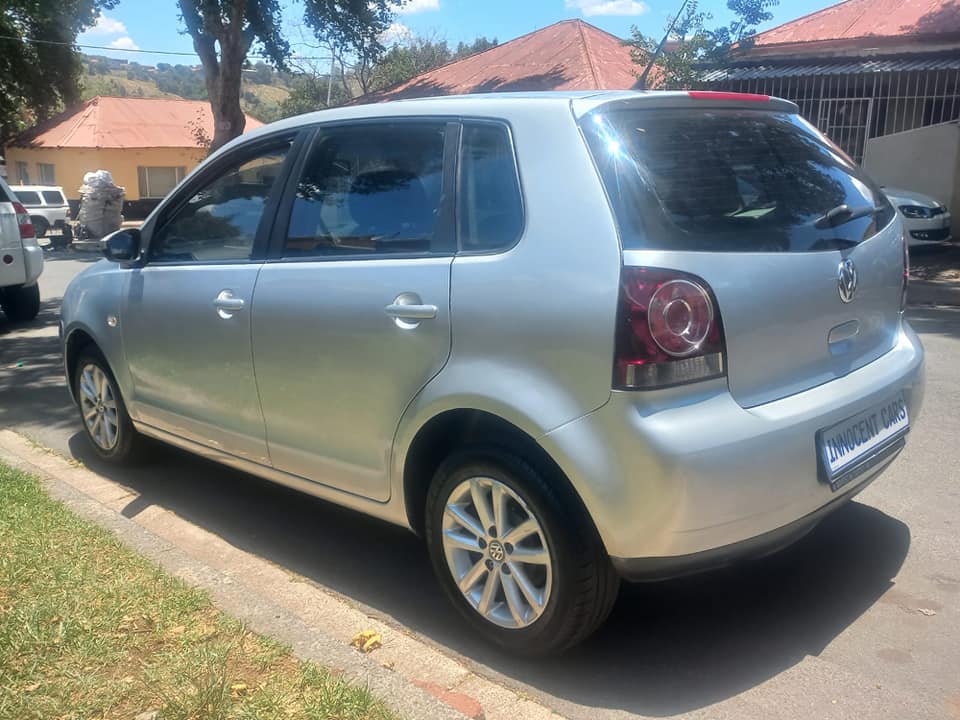 2017 VW POLO VIVO HATCHBACK 1.4 PETROL, MANUAL, SILVER COLOR, MILEAGE 68000KMS