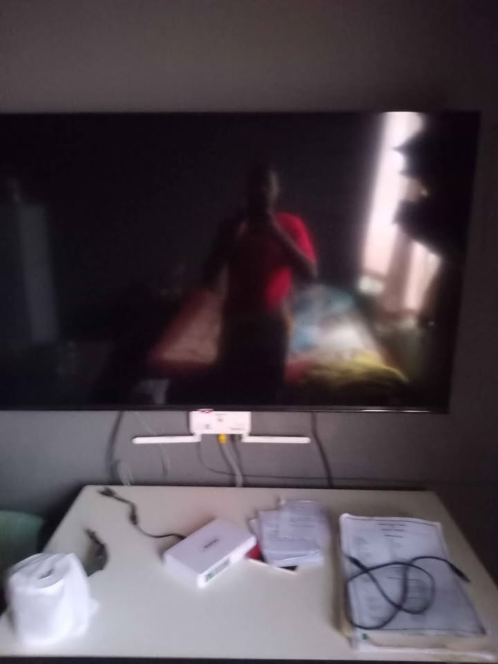 Sinotec Google smart TV 50 inch,3 month old,loaded with streaming apps for movies, series and sports