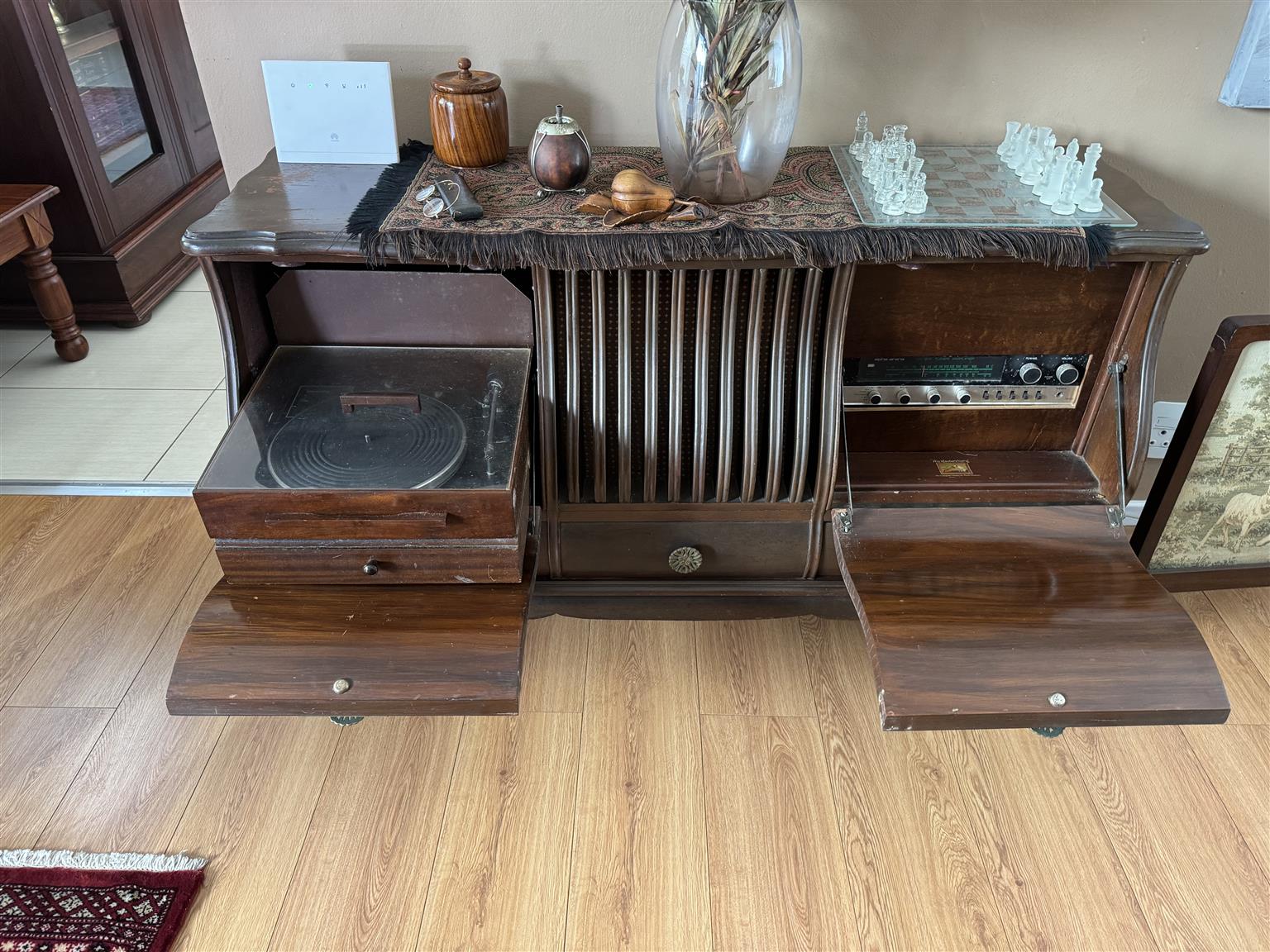 Ball and claw radio and record player