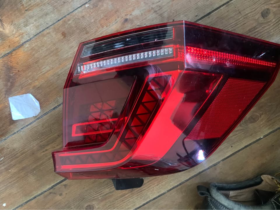 VW Tiguan full led taillight LHS