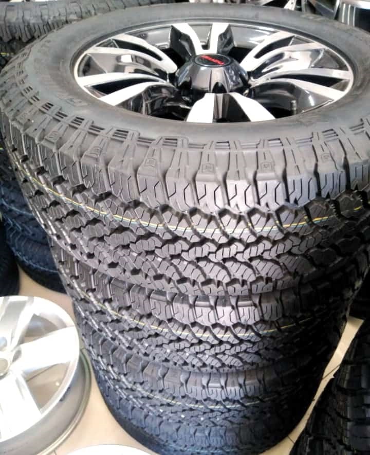 18inch Isuzu X-Rider original mags with brand new 255/60/18 General ...