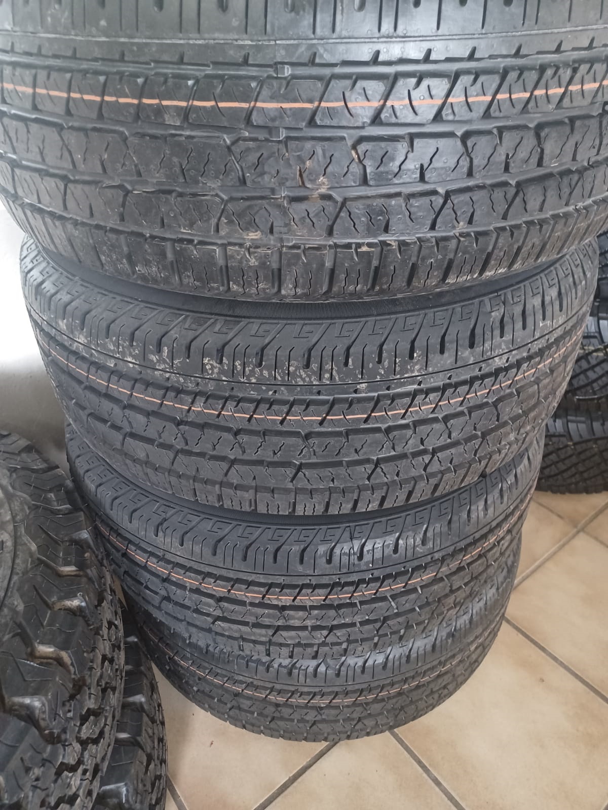 265/60/18 Continental Cross Contact XL brand new set - Private Seller 265/60/18 Continental Cross Contact XL brand new set - Private Seller