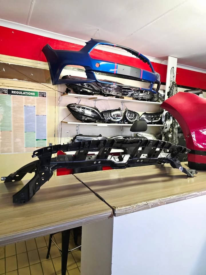 2019 FORD MUSTANG CRADLE FOR SALE - Private Seller 2019 FORD MUSTANG CRADLE FOR SALE - Private Seller