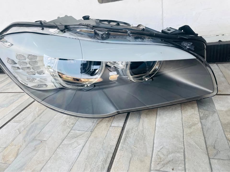 BMW F10 5 series headlights - Private Seller BMW F10 5 series headlights - Private Seller