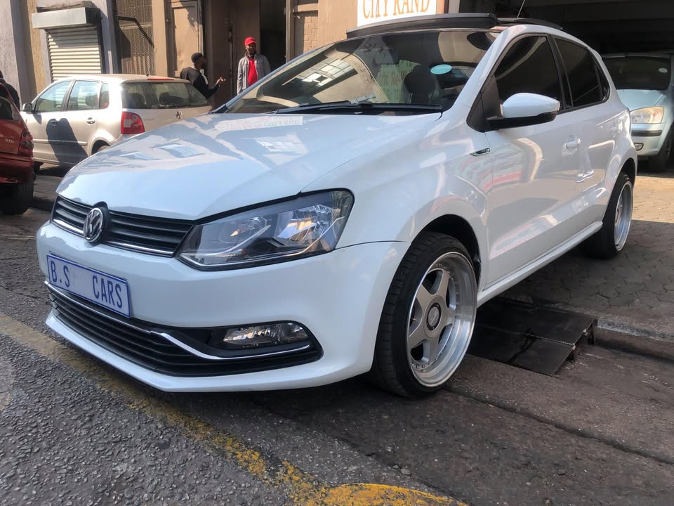 2017 VW POLO tsi 1.2