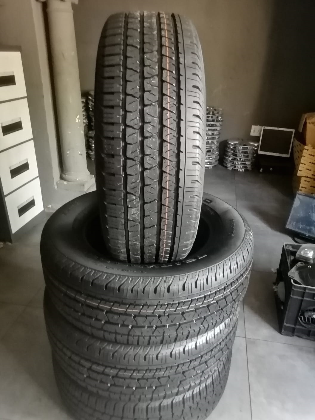 265/60/18 Continental CrossCONTACT brand new set for - Private Seller 265/60/18 Continental CrossCONTACT brand new set for - Private Seller