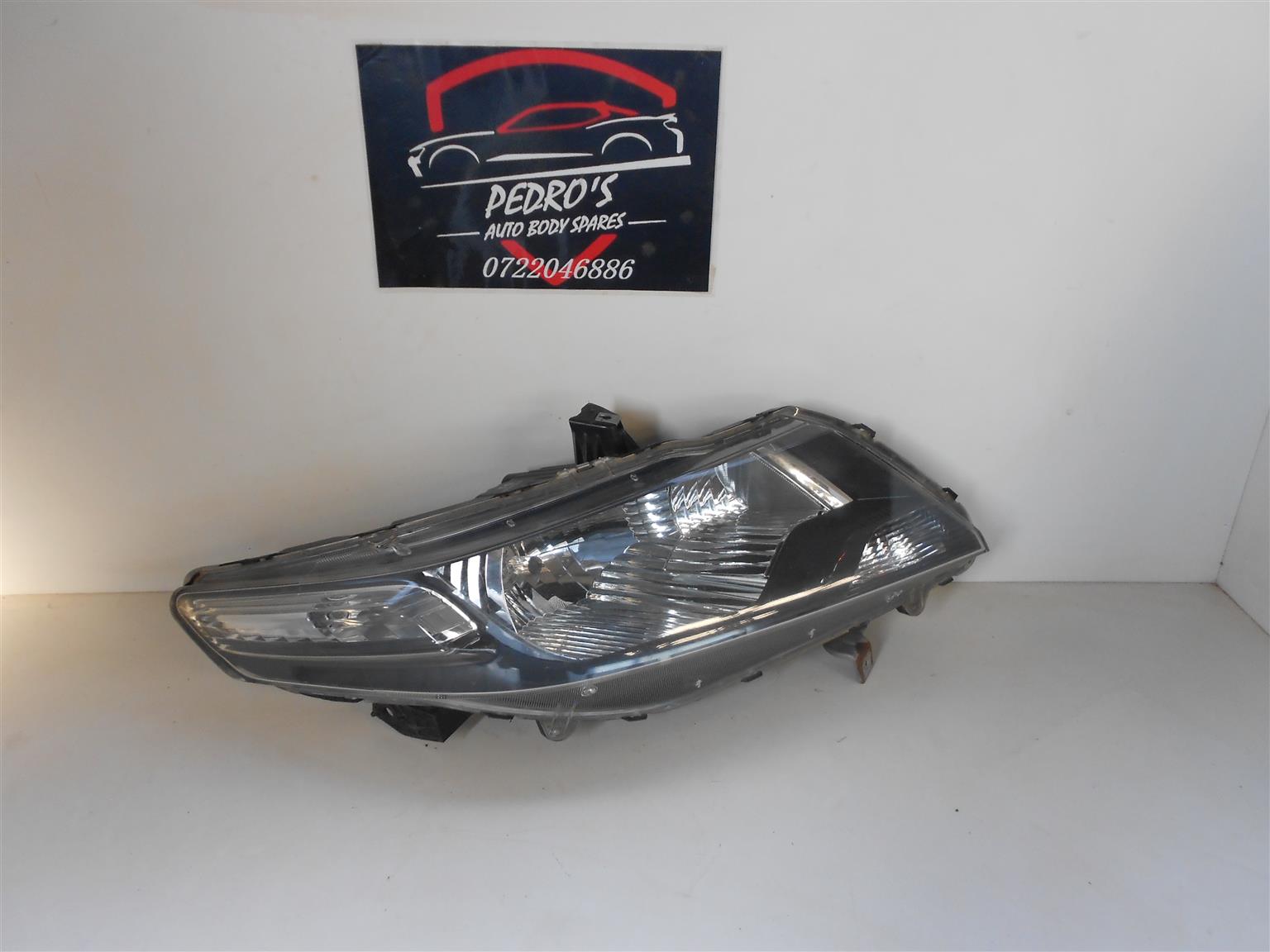 Honda Ballade headlight - Private Seller Honda Ballade headlight - Private Seller