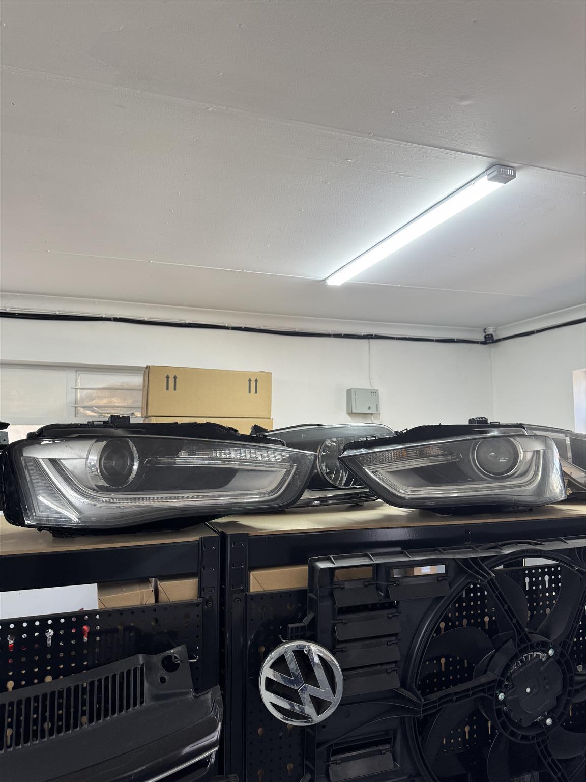 Audi A4 B8 xenon Headlights - Private Seller Audi A4 B8 xenon Headlights - Private Seller