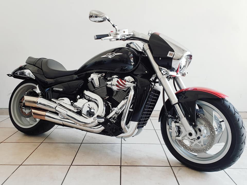 SUZUKI 1800 BOULEVARD(INTRUDER) - Private Seller SUZUKI 1800 BOULEVARD(INTRUDER) - Private Seller