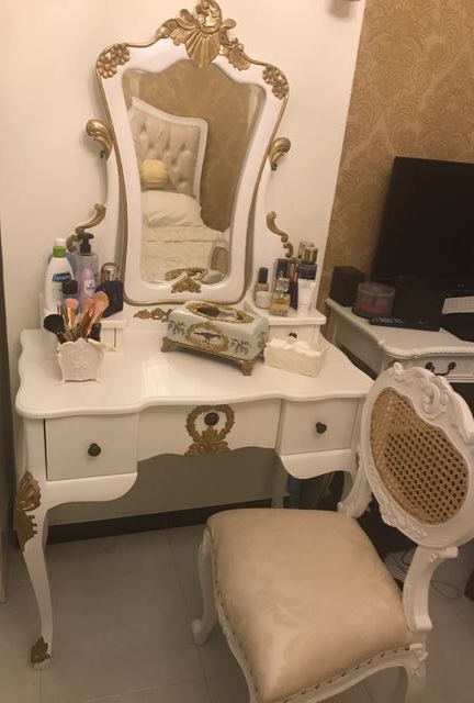 Various items for sale moving to NZ