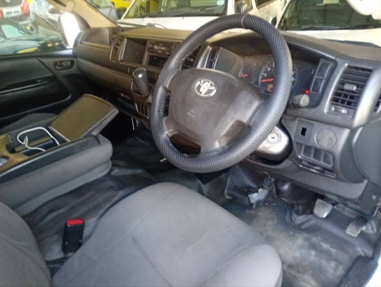 Used 2017 Toyota Quantum 2.5D-4D S-Long panel van - Private Seller Used 2017 Toyota Quantum 2.5D-4D S-Long panel van - Private Seller