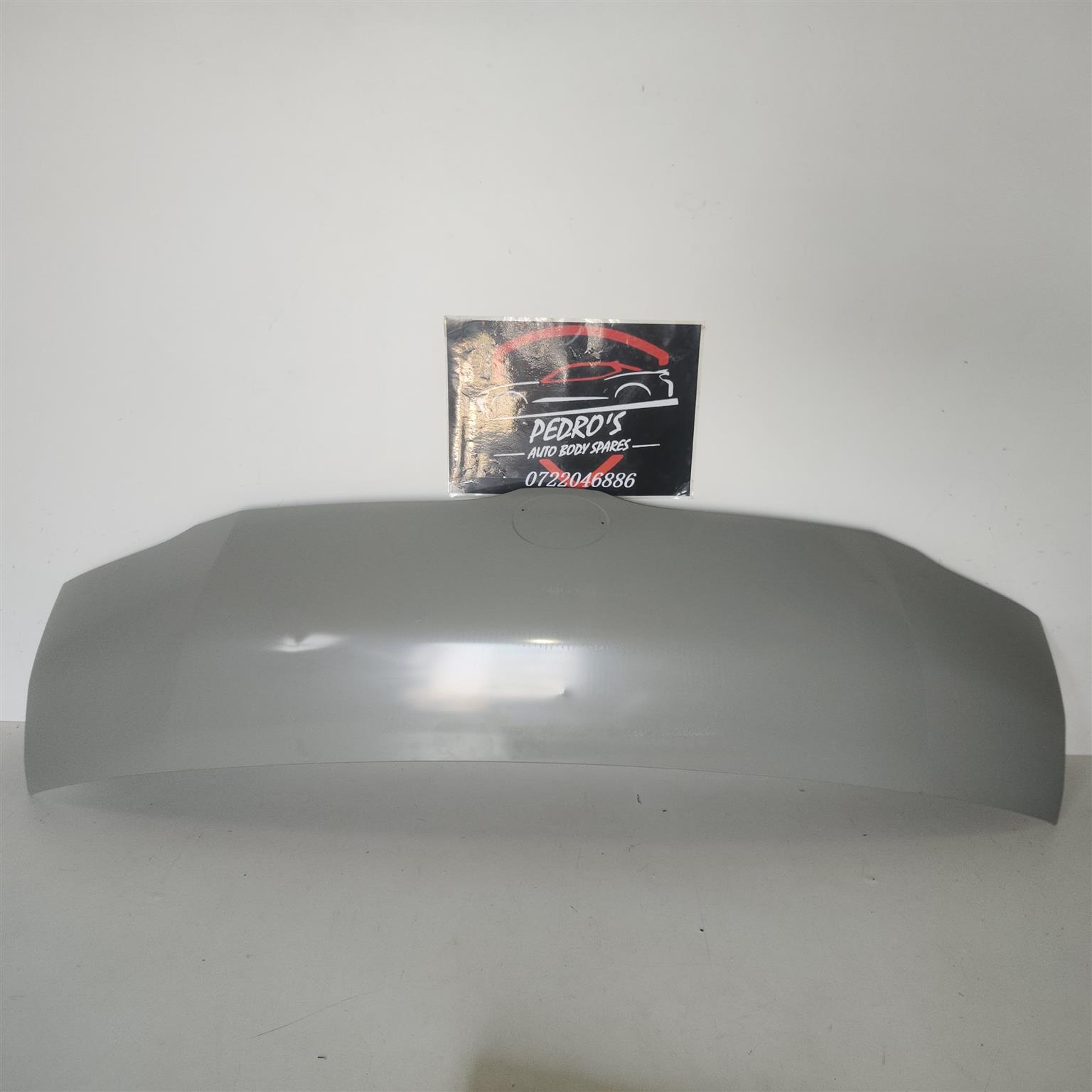 Toyota Quantum bonnet OEM - Private Seller Toyota Quantum bonnet OEM - Private Seller
