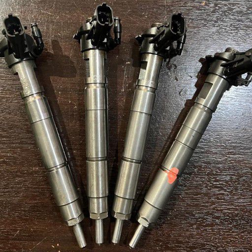 JEEP WRANGLER DIESEL INJECTORS - Private Seller JEEP WRANGLER DIESEL INJECTORS - Private Seller