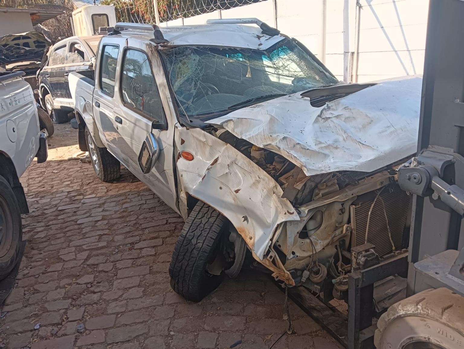 2019 NISSAN NP 300 - Private Seller